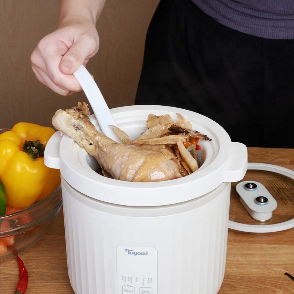 Shop 1.0L Mini Ceramic Slow Cooker/Rice Cooker + Free Delivery