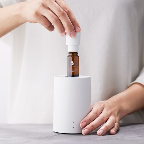 @aroma nebulizing diffuser one ホワイト One Nebulizing Diffuser | Takashimaya