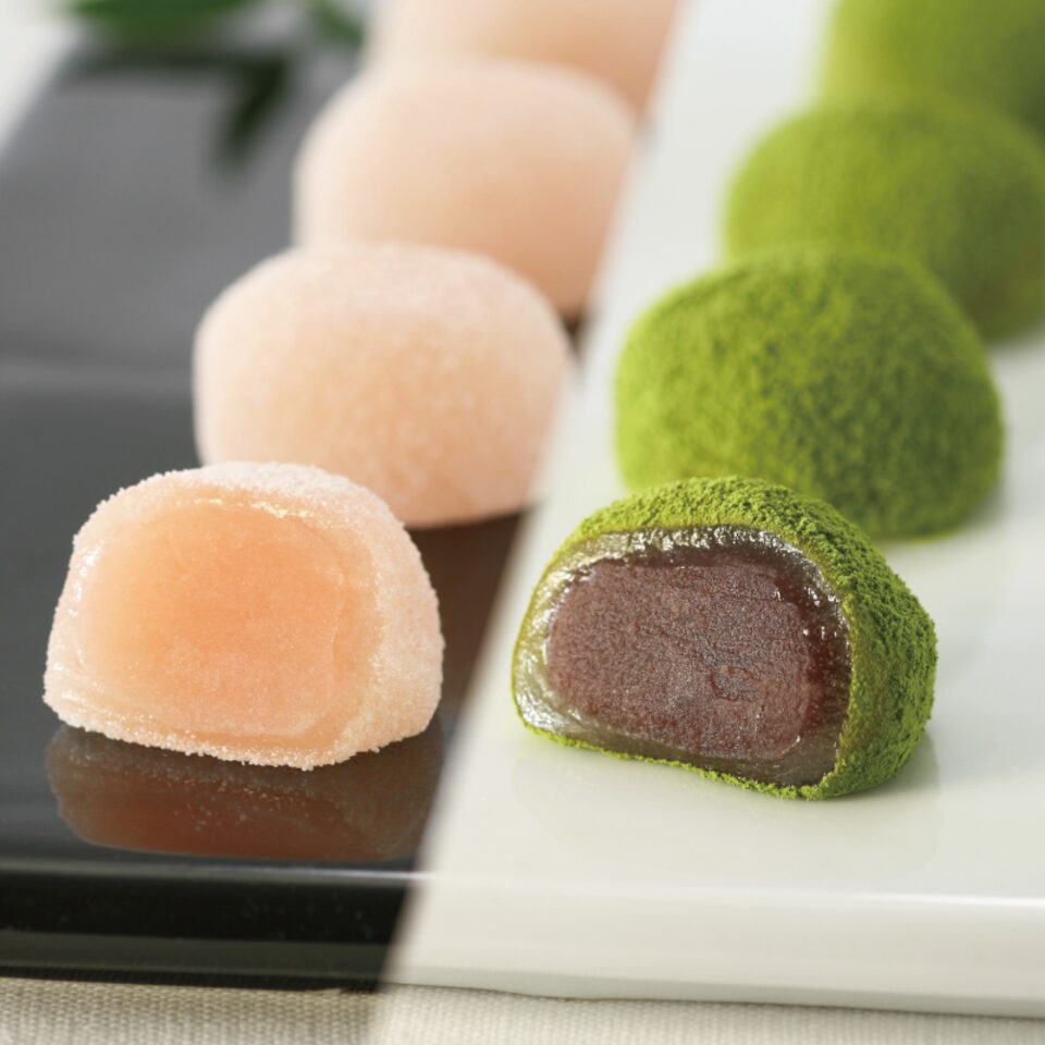 Shop Mochi 8pcs + Free Delivery | Takashimaya