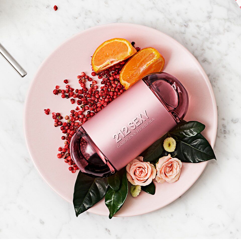 CAROLINA HERRERA 212 ユニセックス 香水 100ml CAROLINA