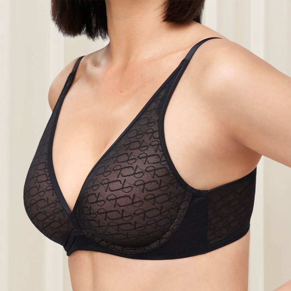 Push Up Bras, Triumph, Signature Sheer Non-Wired Push Up Deep V Bra