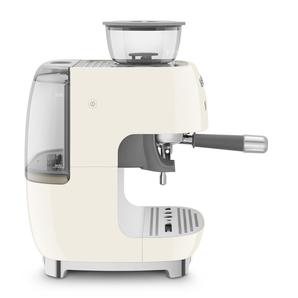 coffee machine with integrated grinder