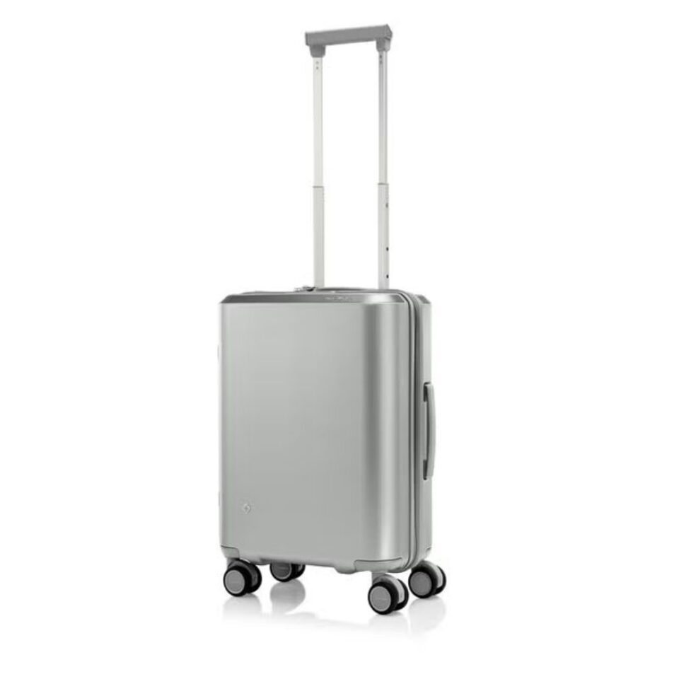 EVOA Z Spinner | Takashimaya