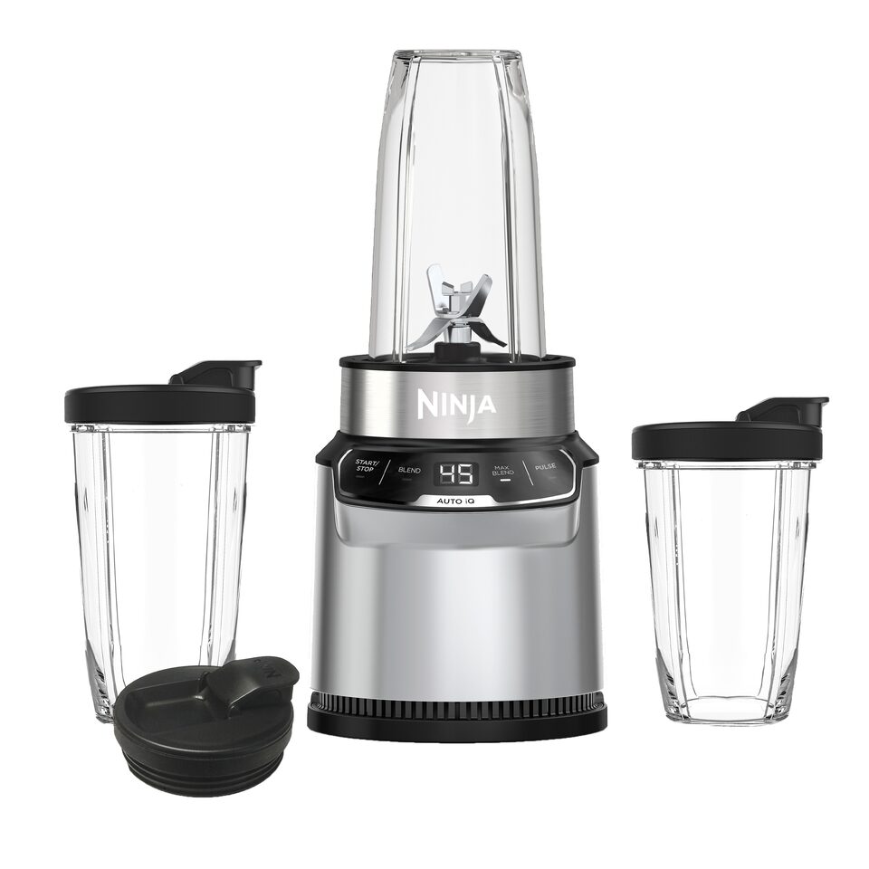 Ninja Ultima Blender 本体とカップ Ninja Ultima Blender 本体と