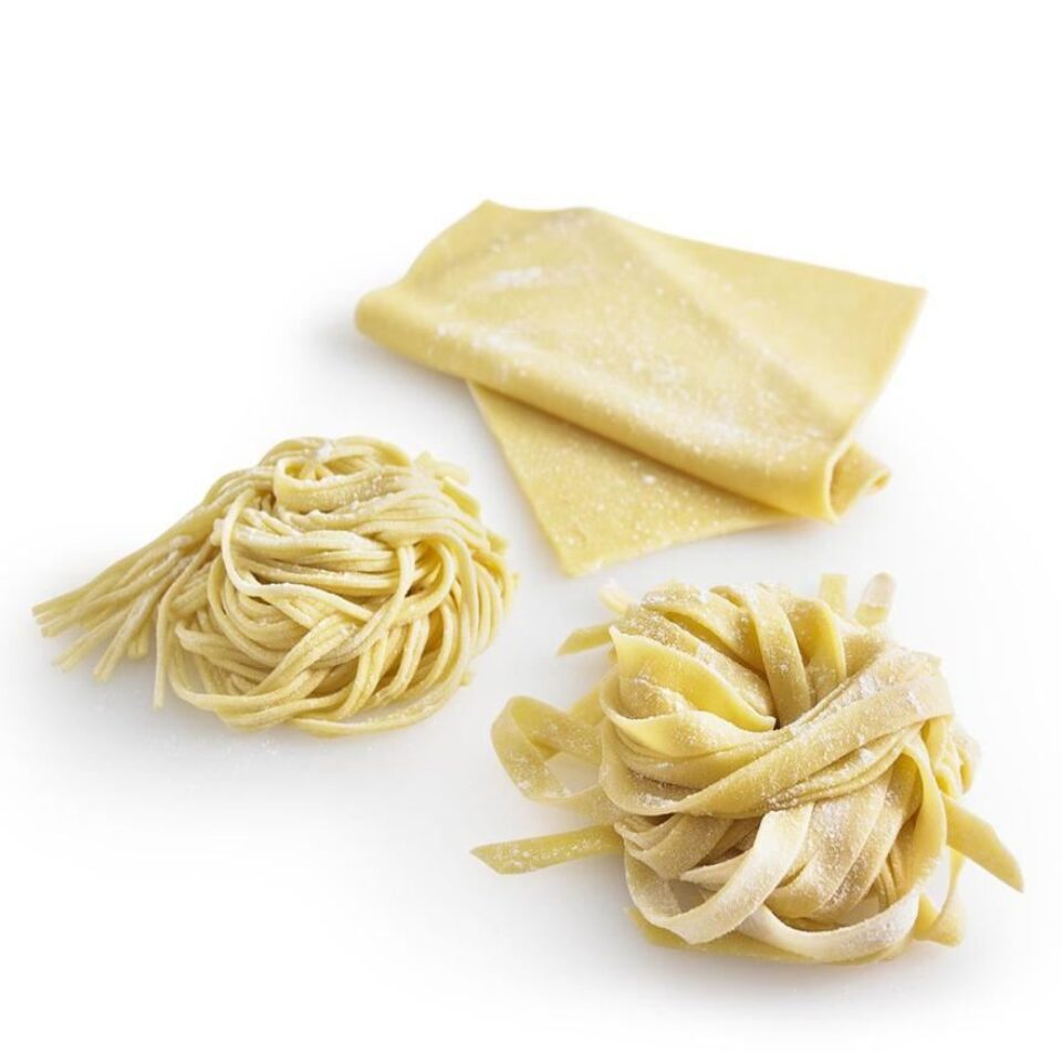 pasta roller and cutter set